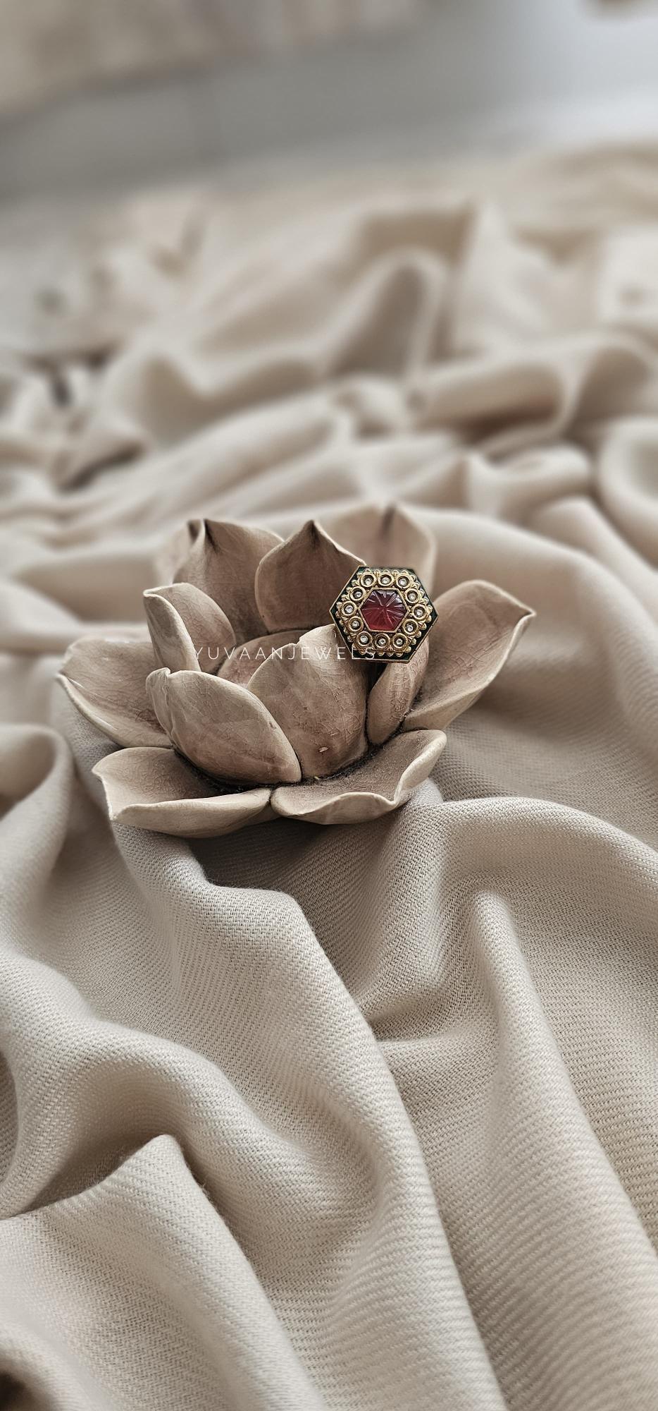 Lucine handcrafted ring - Image 4