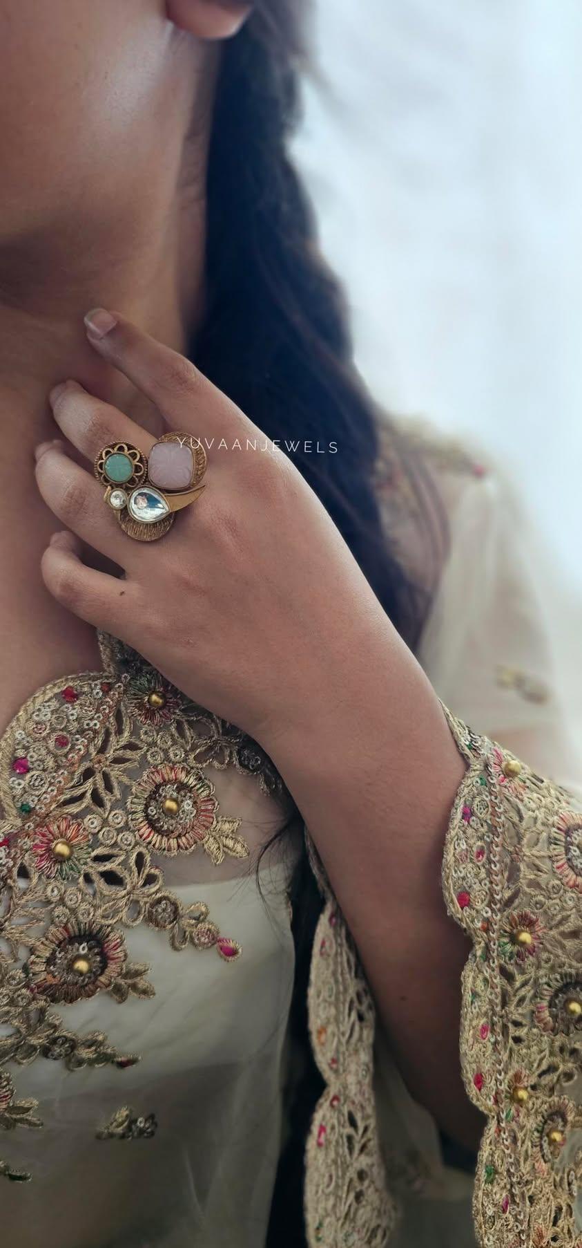 Camila handcrafted ring - Image 4