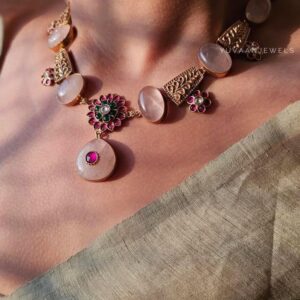 Navodya handcrafted necklace