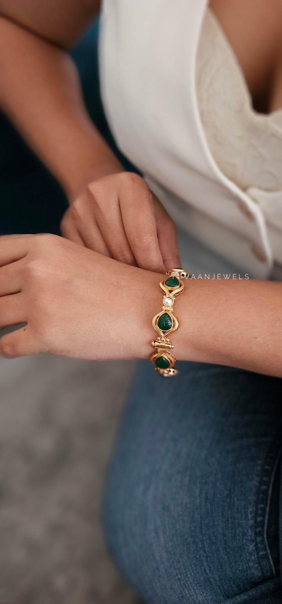 Dhitya openable bangles