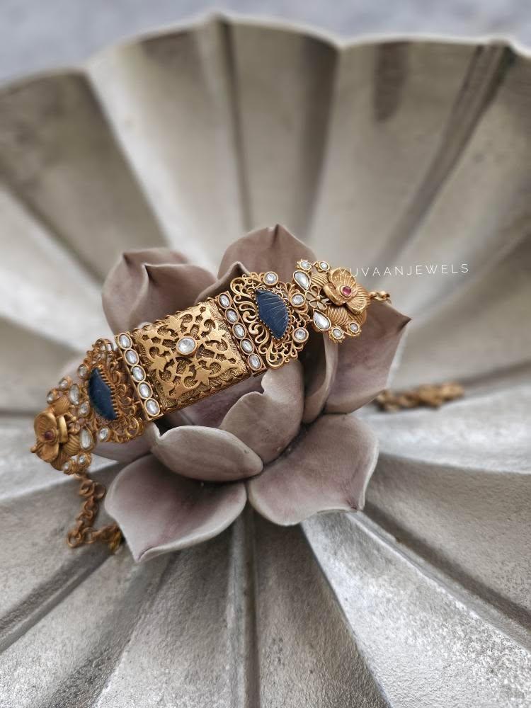 Reyana Gold chokers - Image 11