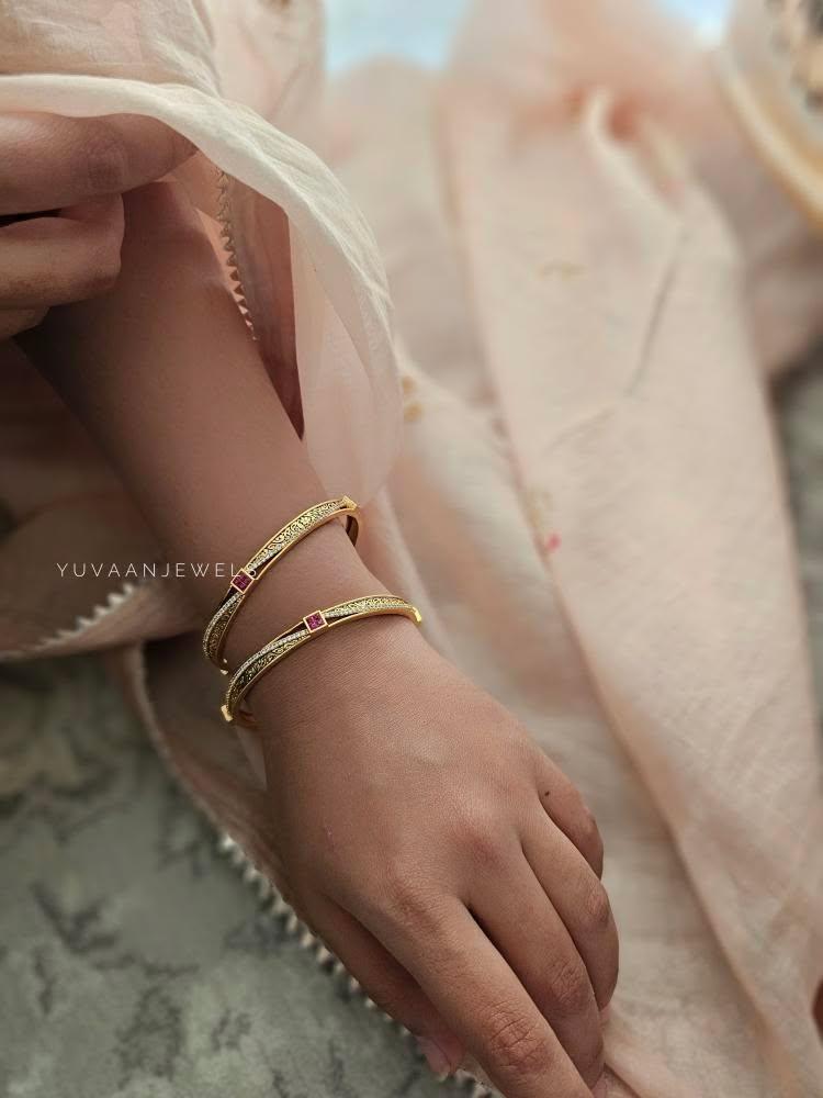 Prajakta delicate bangles - Image 7
