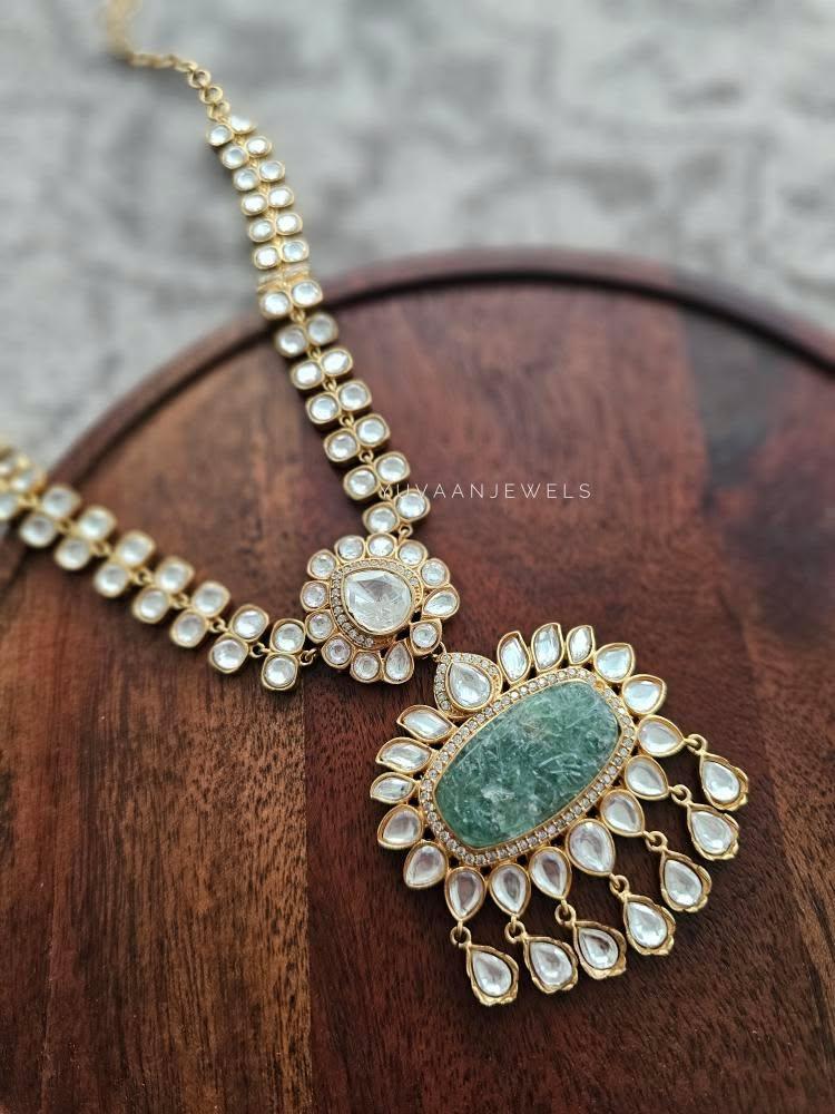 Ipsa stone necklace - Image 10