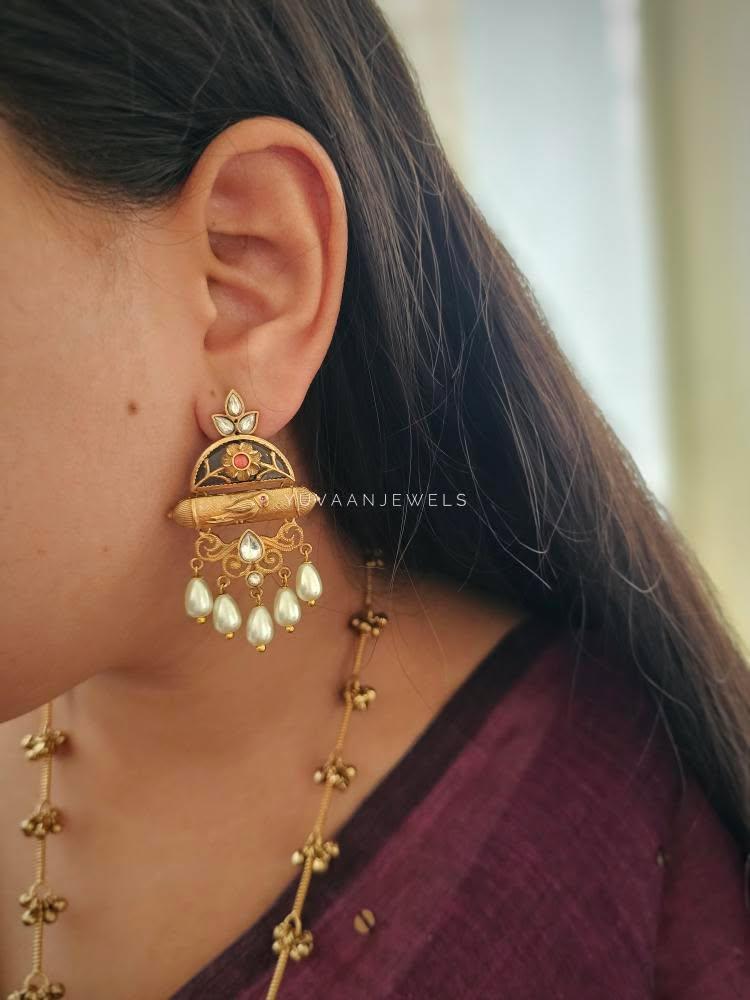 Suraya handcrafted long necklace - Image 2