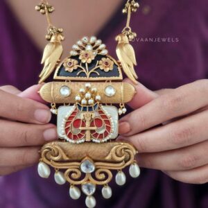 Suraya handcrafted long necklace