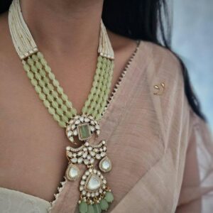 Jazbaat handcrafted stone necklace