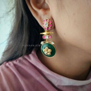 Joy quartz and polki earrings