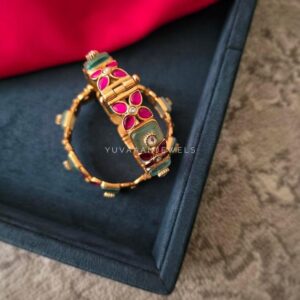 Ayah Openable Quartz bangle