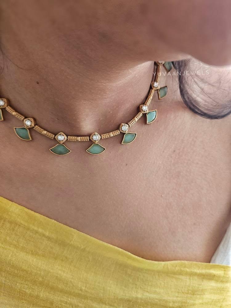 Veya handcrafted delicate necklace