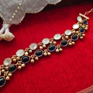 Vincent handcrafted choker