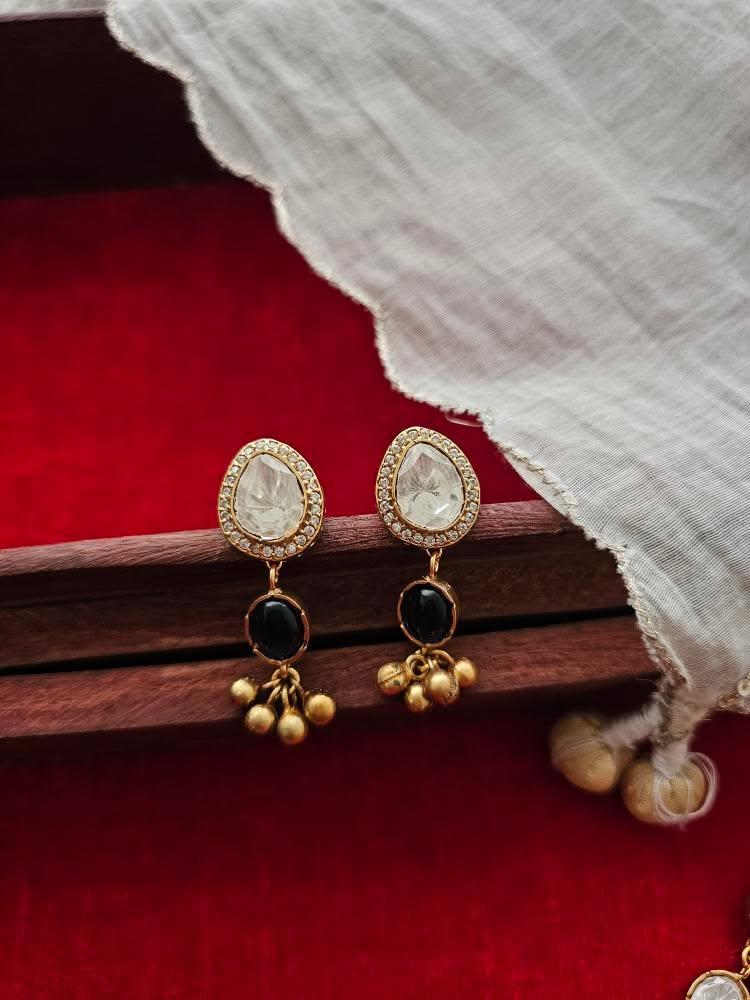 Vincent handcrafted choker - Image 4