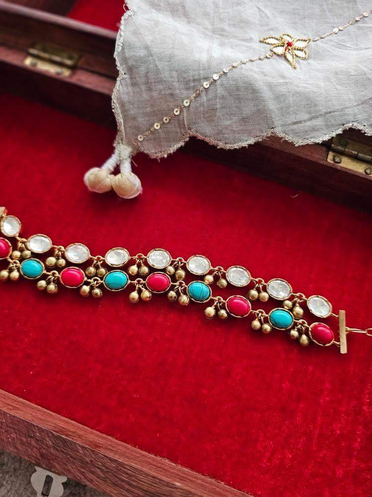 Vincent handcrafted choker