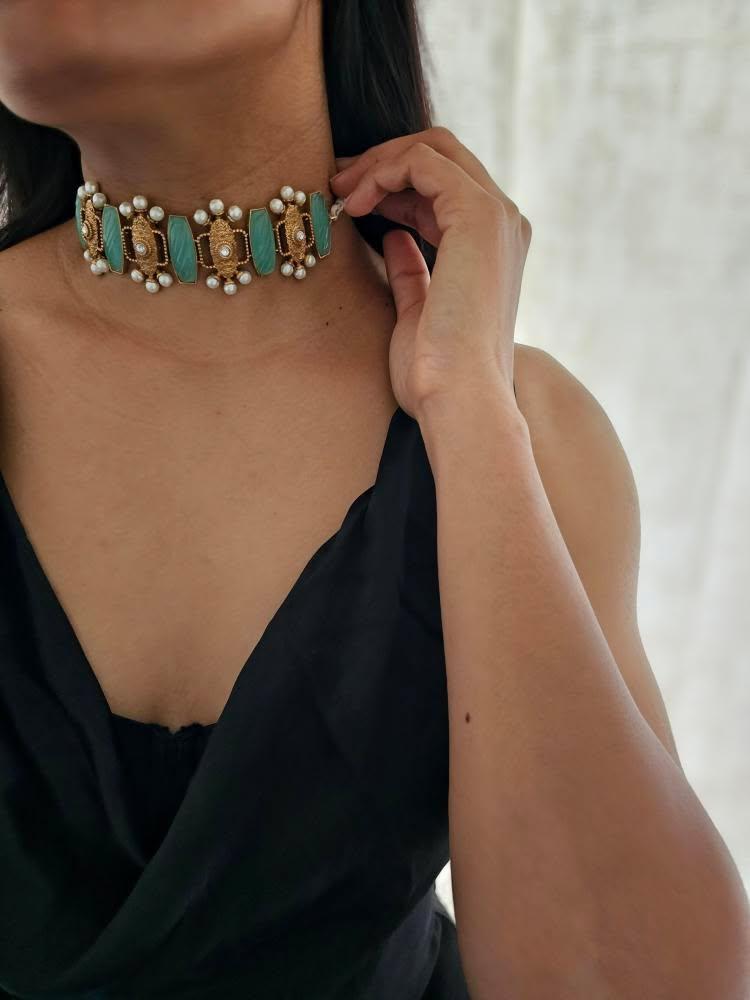 Naghma handcrafted choker - Image 3