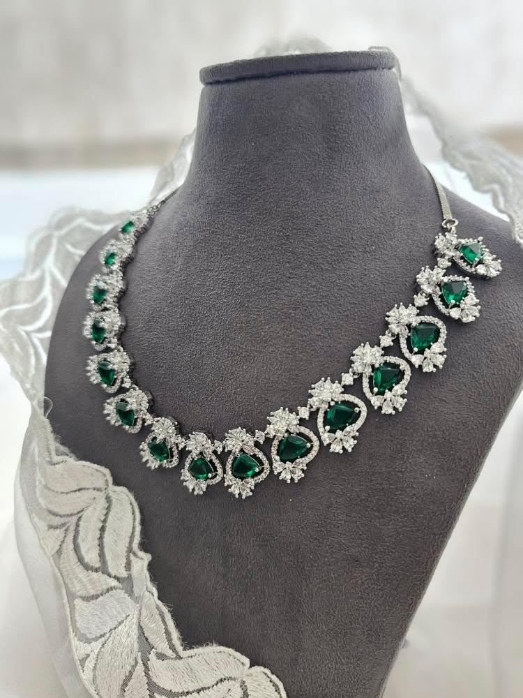 Flora necklace - Image 6