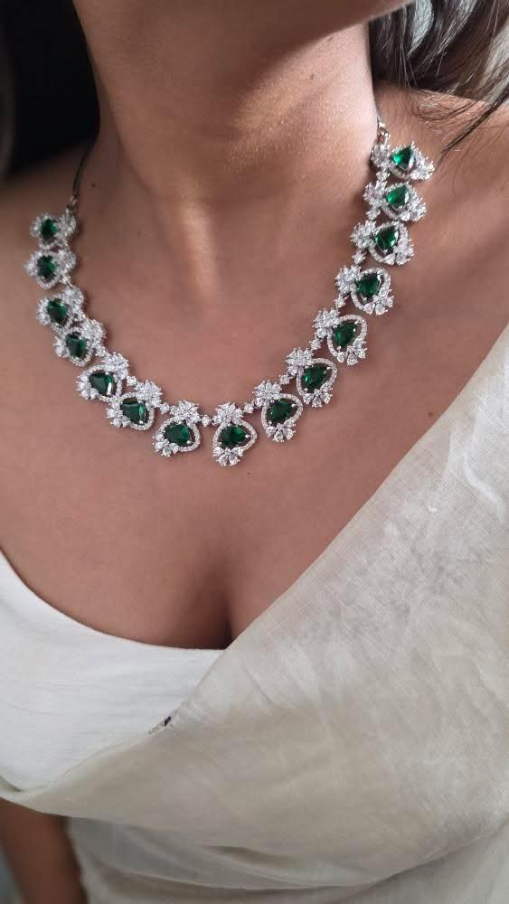 Flora necklace - Image 11