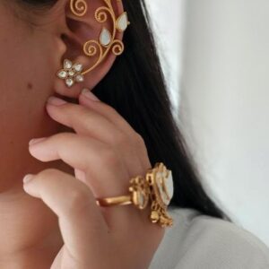 Zohra handcrafted earcuff