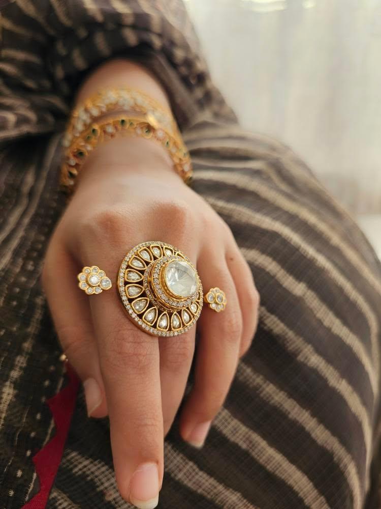 Kashvi polki twin ring