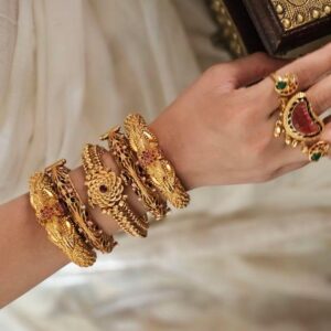 Miraya handcrafted bangles