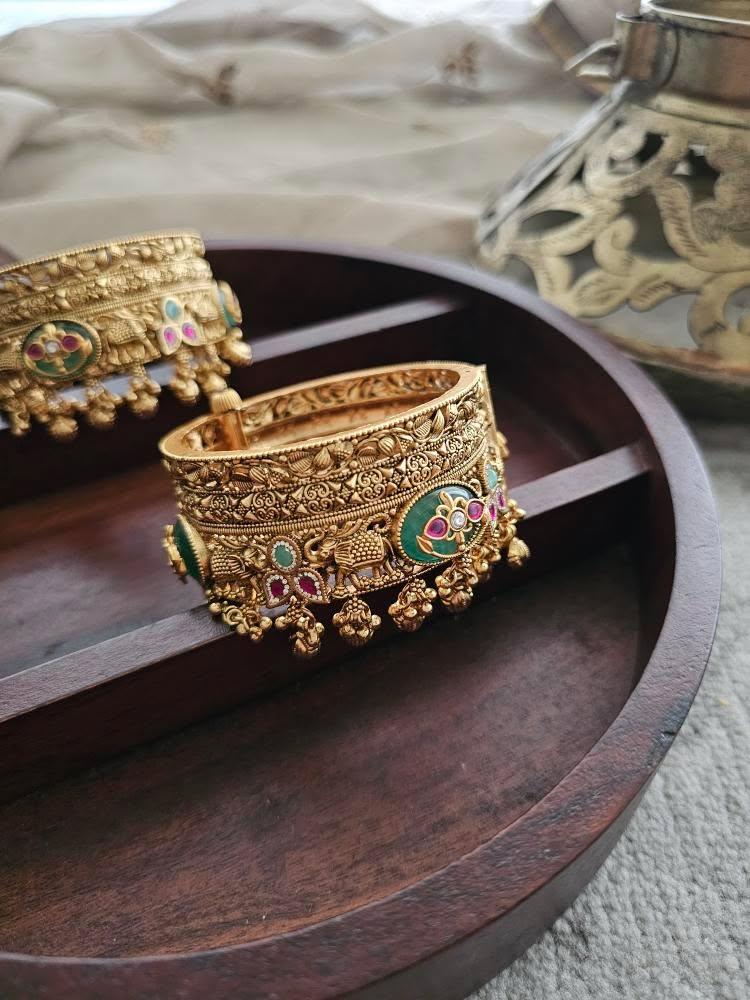 Umika handcrafted bangles - Image 9