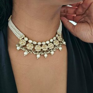 Sumuk polki and pearl necklace