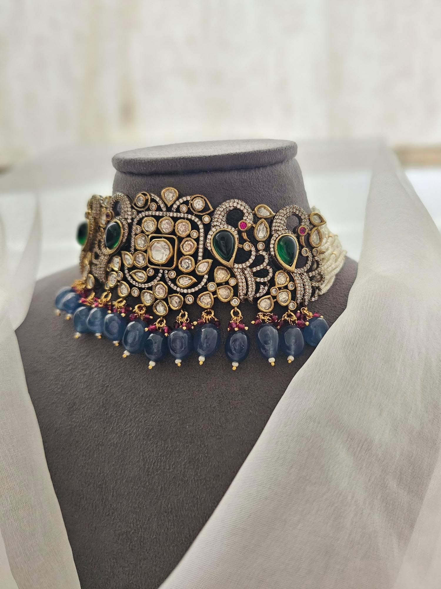 Saazish quartz and pearl necklace - Image 7