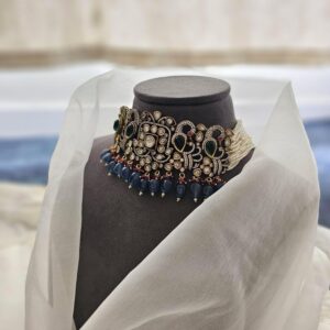 Saazish quartz and pearl necklace