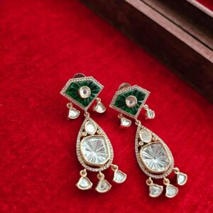 Heeth delicate long necklace