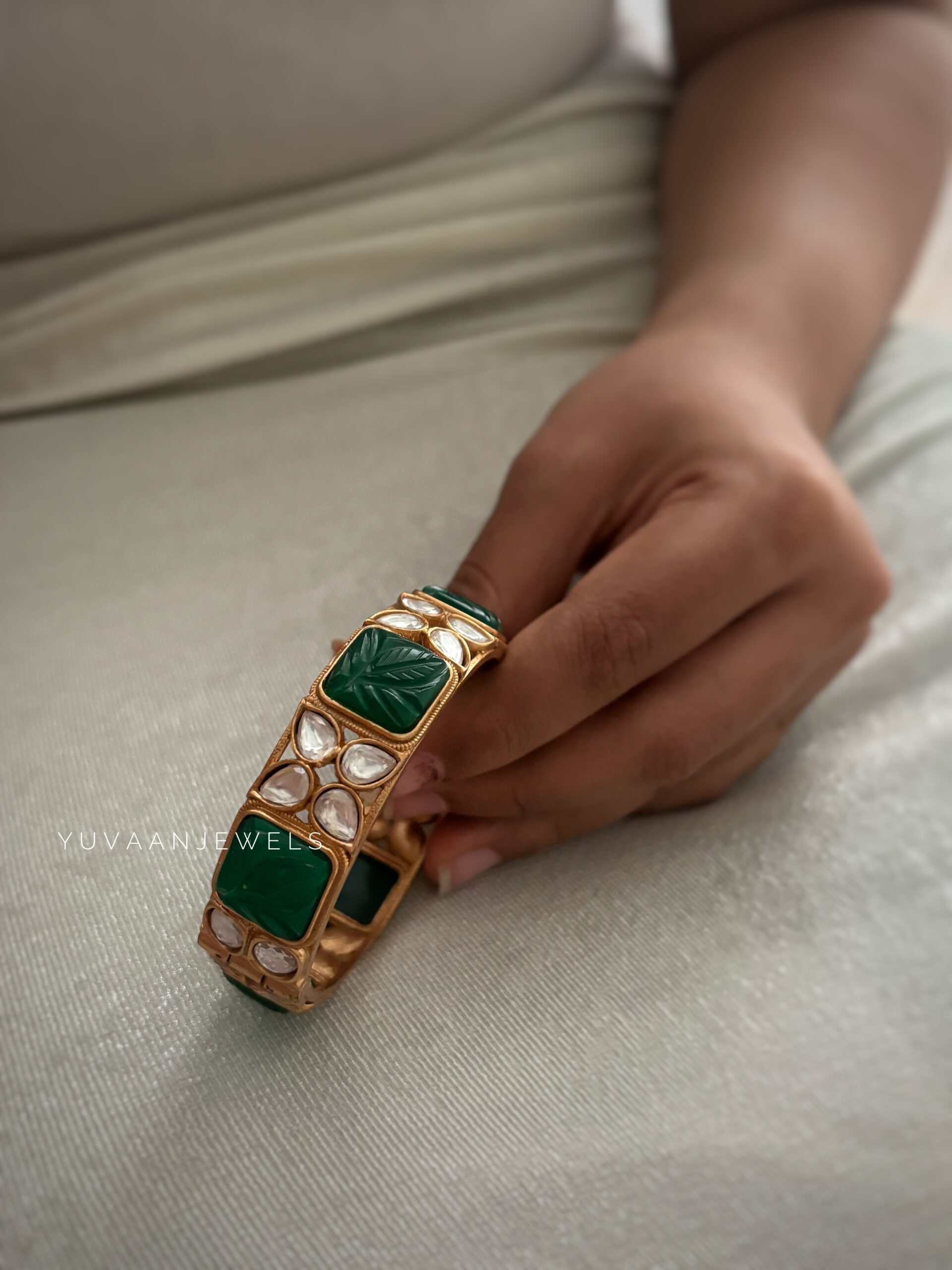 Khat openable bangle - Image 7